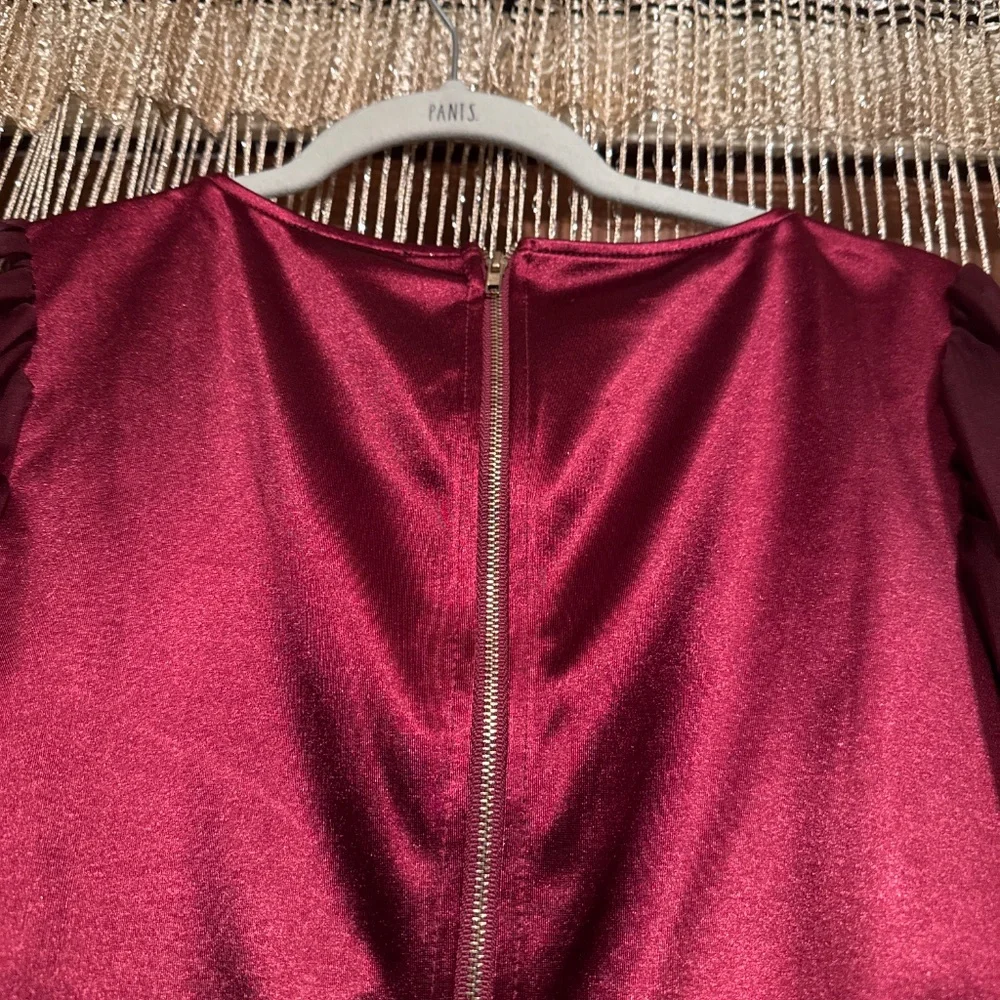 Top - Picture 4 of 5